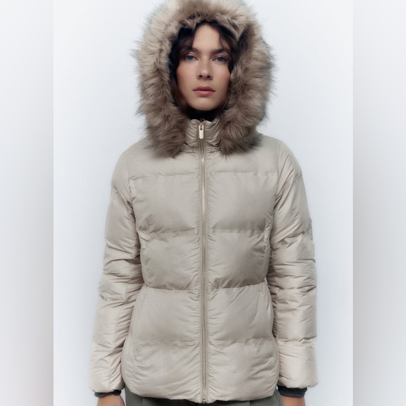 Zara Jackets & Blazers - ZARA PUFFER JACKET